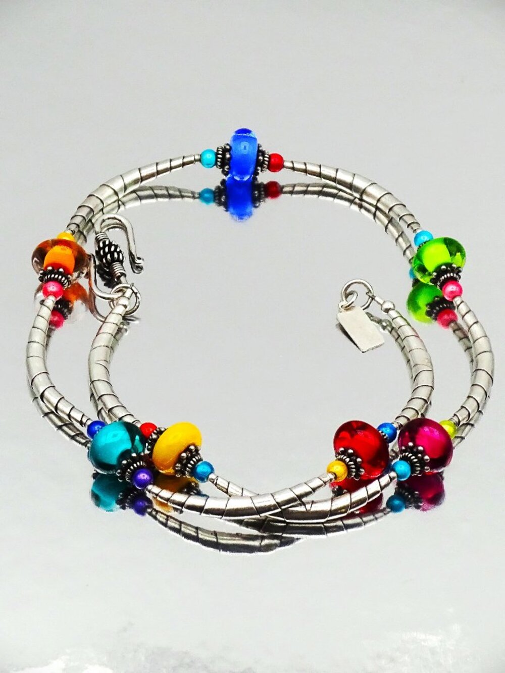 TINA BERRY DESIGNS Rare Sterling Silver & Art Glass Multicolor Beads Necklace